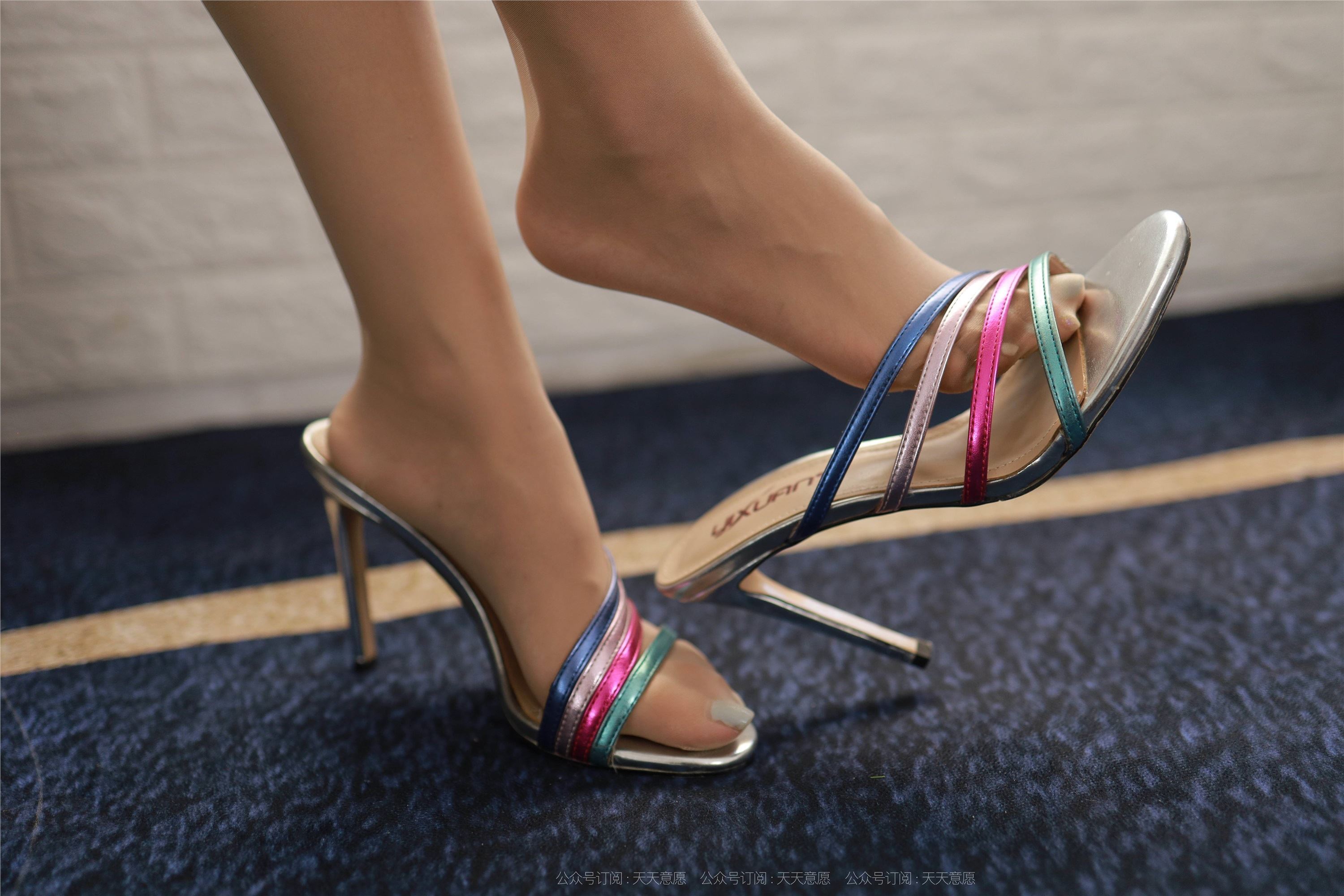 IESS异思趣向  2021.09.22 丝享家926：美子《学苑风短裙》